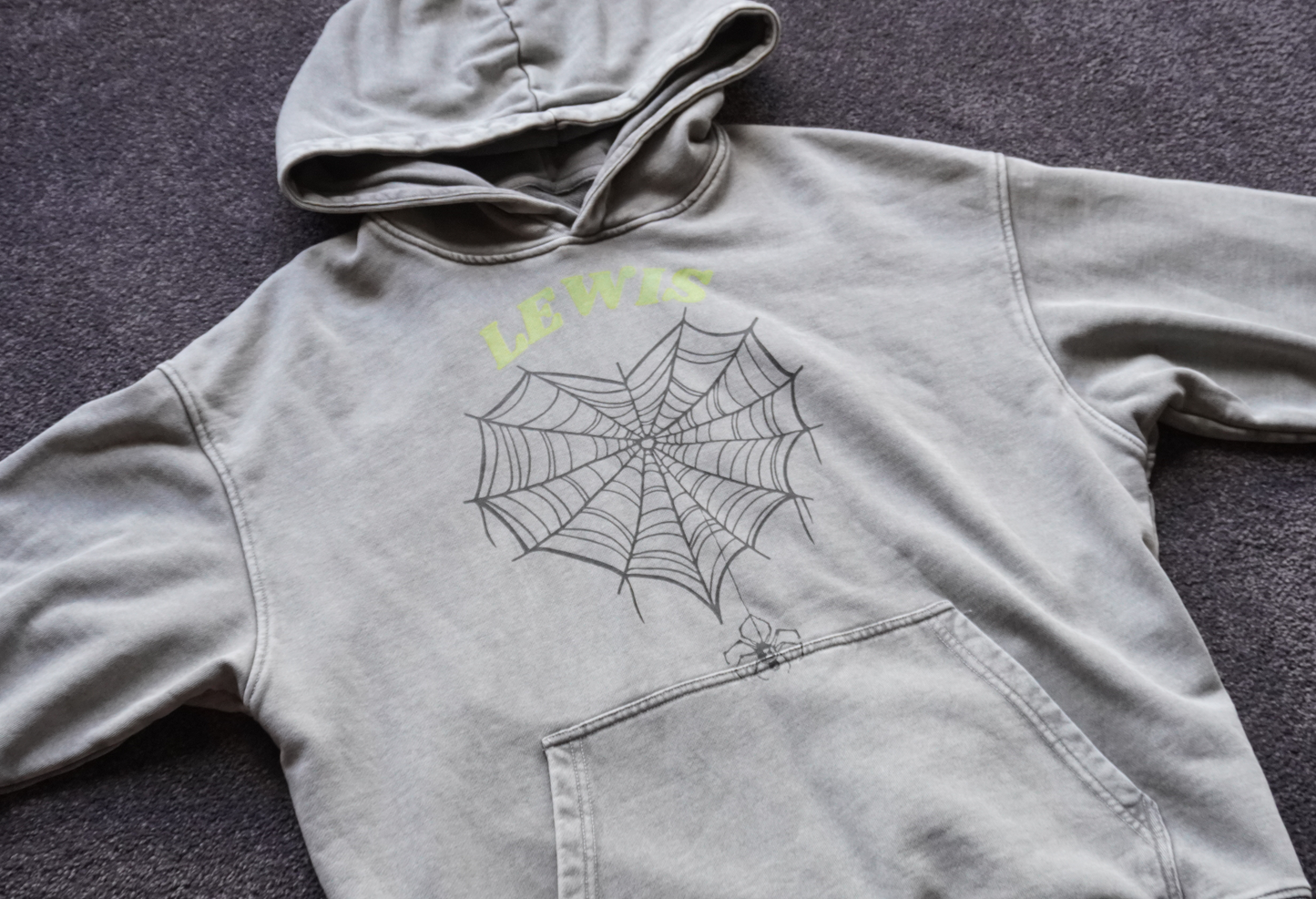 Lewis Webbed Heart Unisex Oversized Snow Wash Hoodie